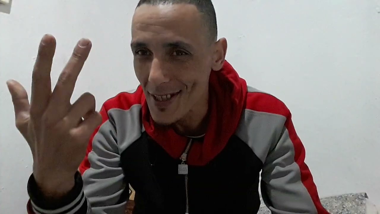 خالد العليان وا انا في الجزائر 