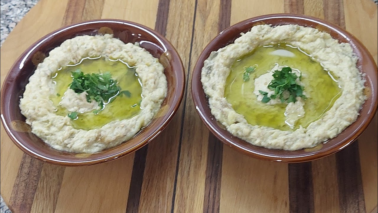 من اطيب المقبلات اللبنانية:متبل باذنجان او بابا غنوج.