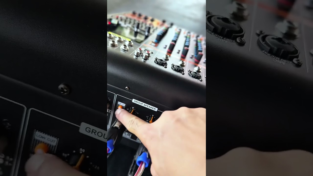 Power mixer. Black hummer. ￼