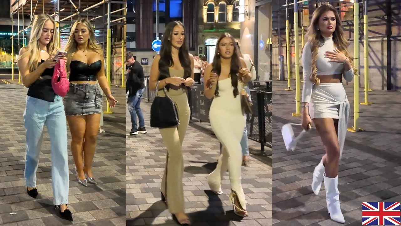 LEEDS CITY ENGLAND UK NIGHTLIFE WALK