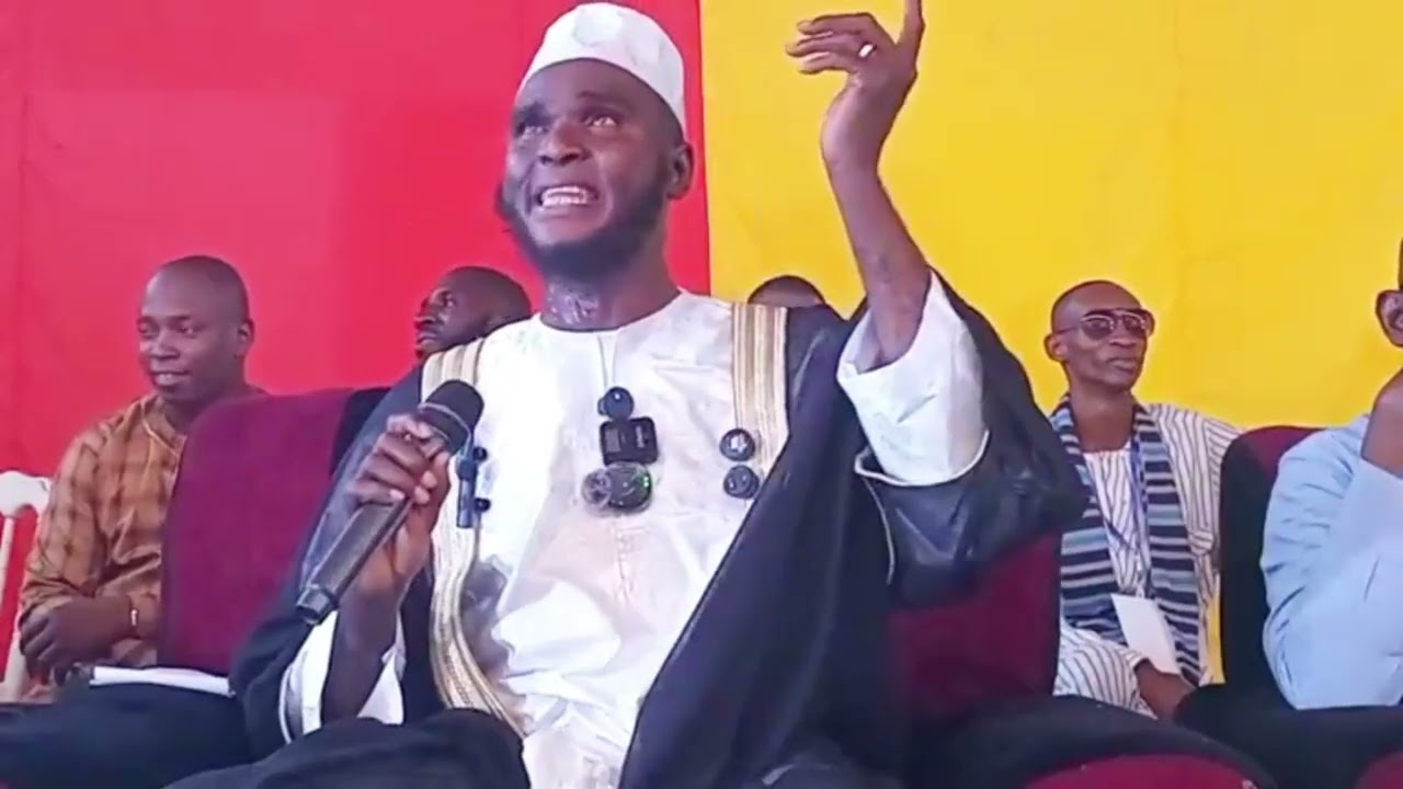 Merci à Elhadj Abdoul wakil alamaly Keita pour la voiture à notre imam 