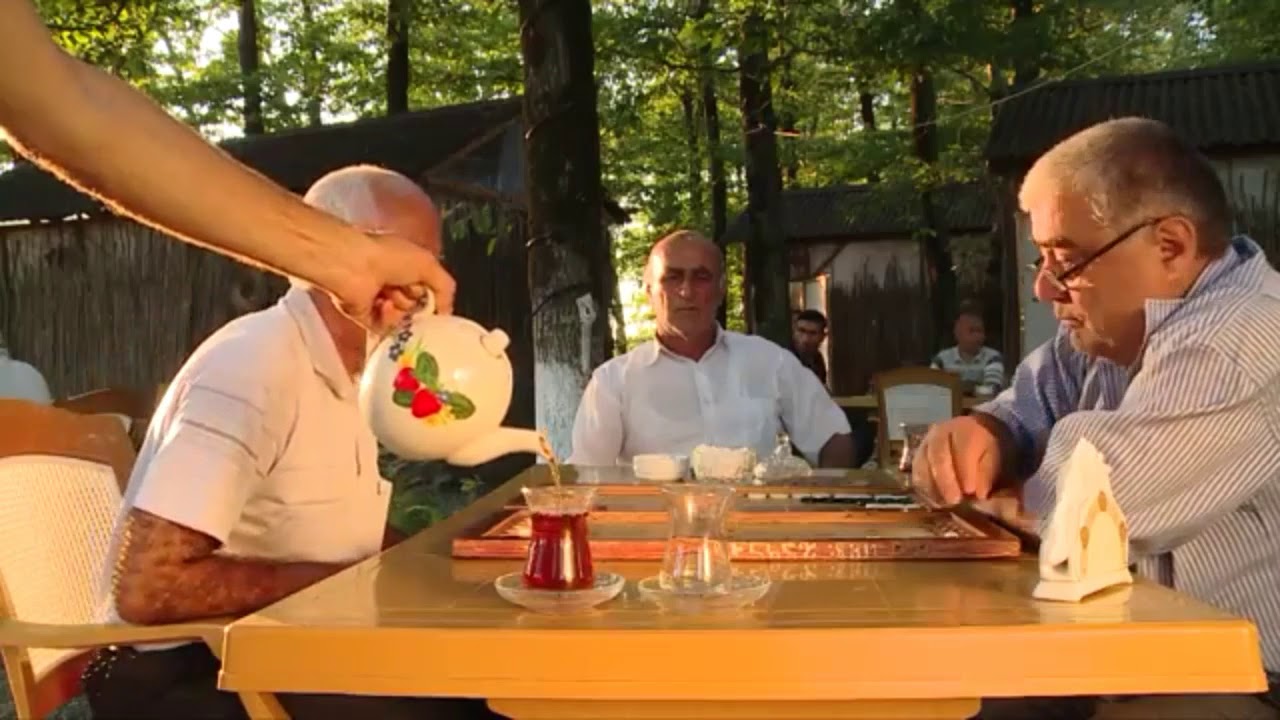 Azerbaijan tea traditions