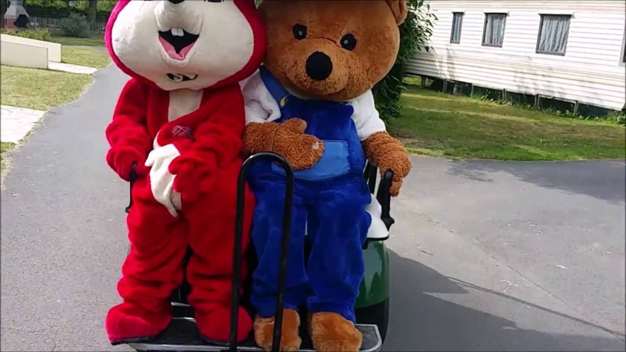 #Passage camping avec les mascottes #Camping Yelloh Village les Vikings