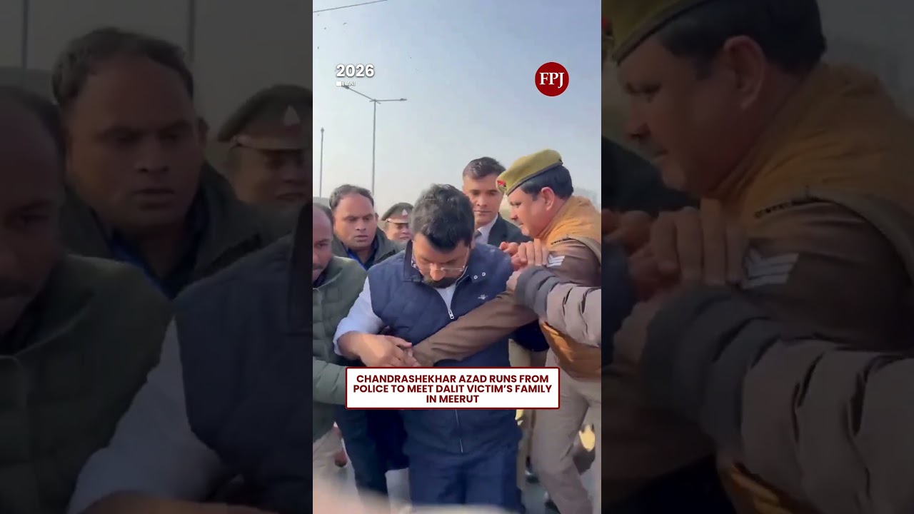 Чандрашекхар Азад убегает от полиции, чтобы встретиться с семьей жертвы из касты далитов в городе...
