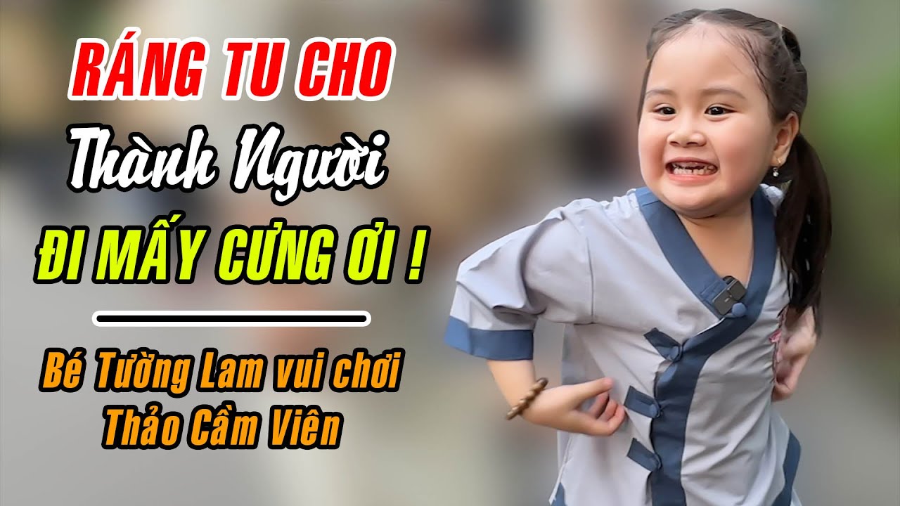 Bé Tường Lam VẪN KHÔNG QUÊN đọc Kinh Phật khi vui chơi Thảo Cầm Viên cùng Phật tử và Thầy Trụ Trì.