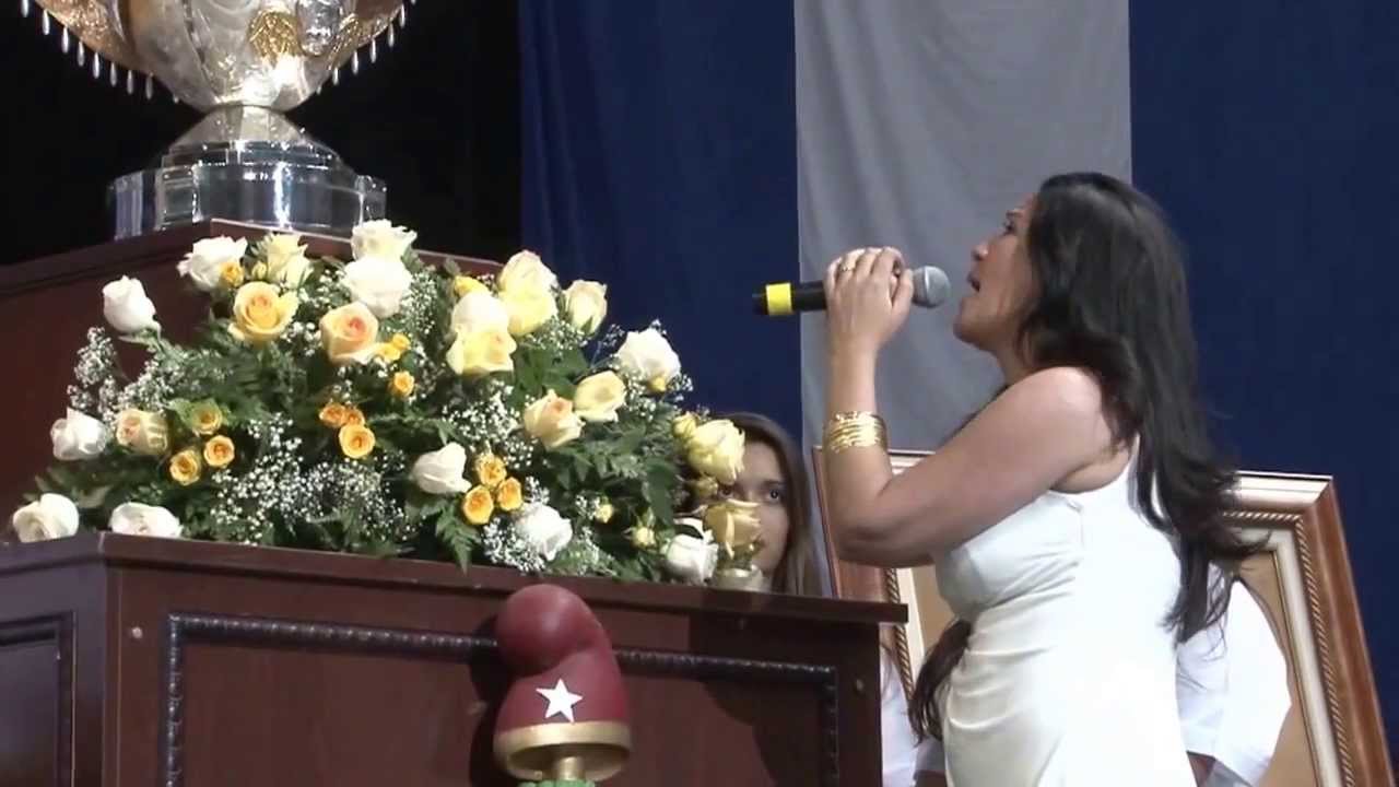 Cancion a la Virgen de la caridad del Cobre.
