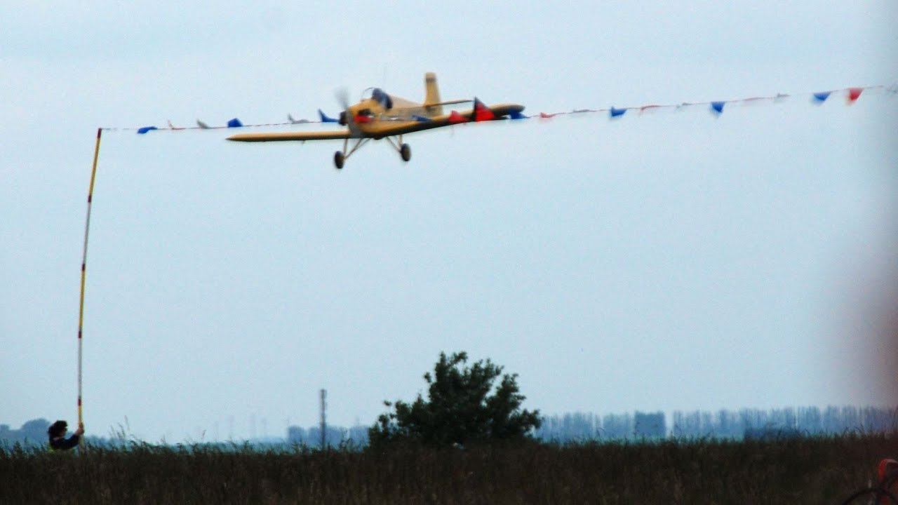 The Tiger Club Turbulent Display Team with Limbo-Flying, Flour-Bombing and Balloon-Bursting!
