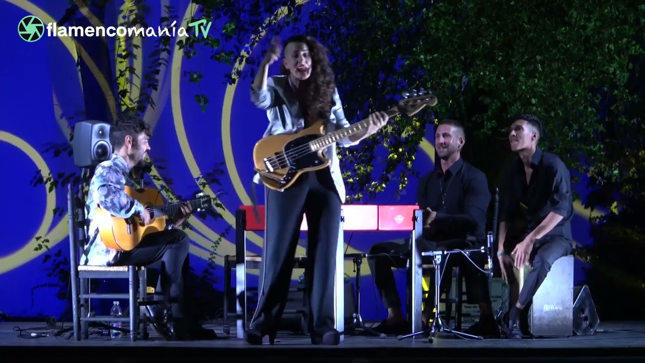 Rosario La Tremendita con Joselito Acedo por tangos en el festival flamenco Ciudad de Tomares 2024