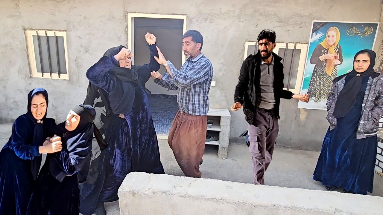 Nomadic life and unexpected events in reconstruction