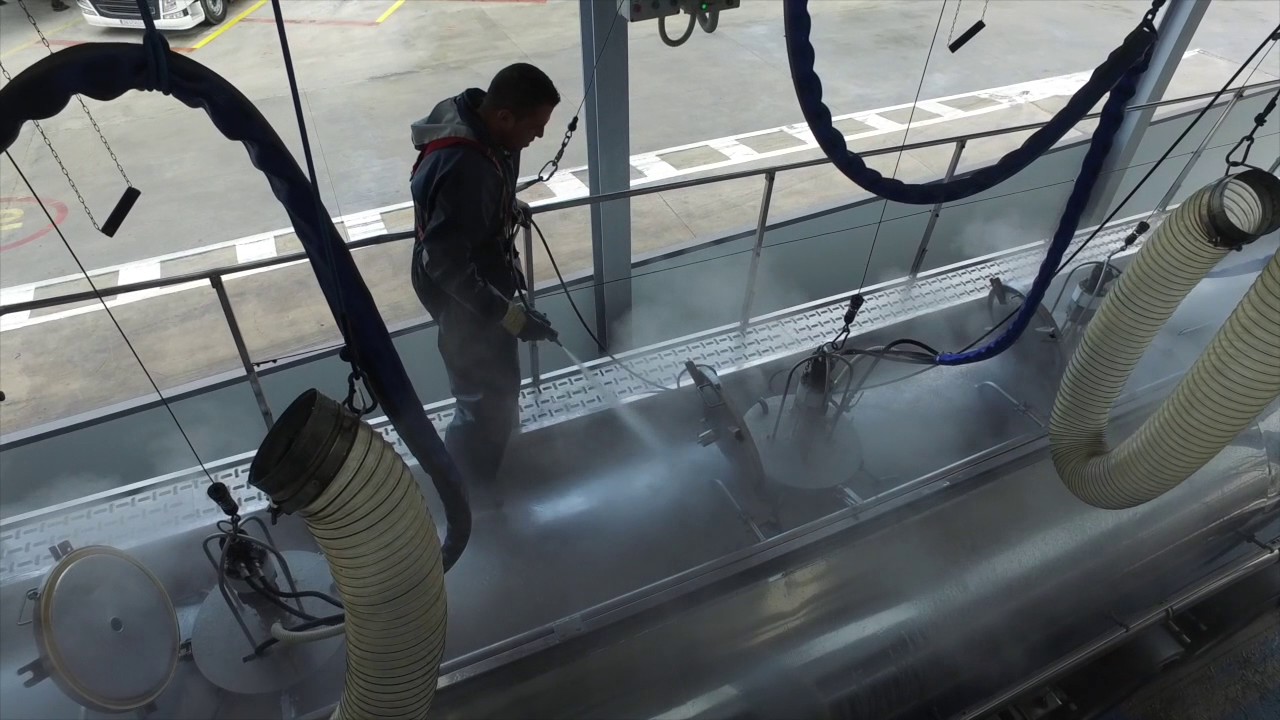 Pla Santiga: Lavadero interior de cisternas alimentarias con tecnología pionera en Europa