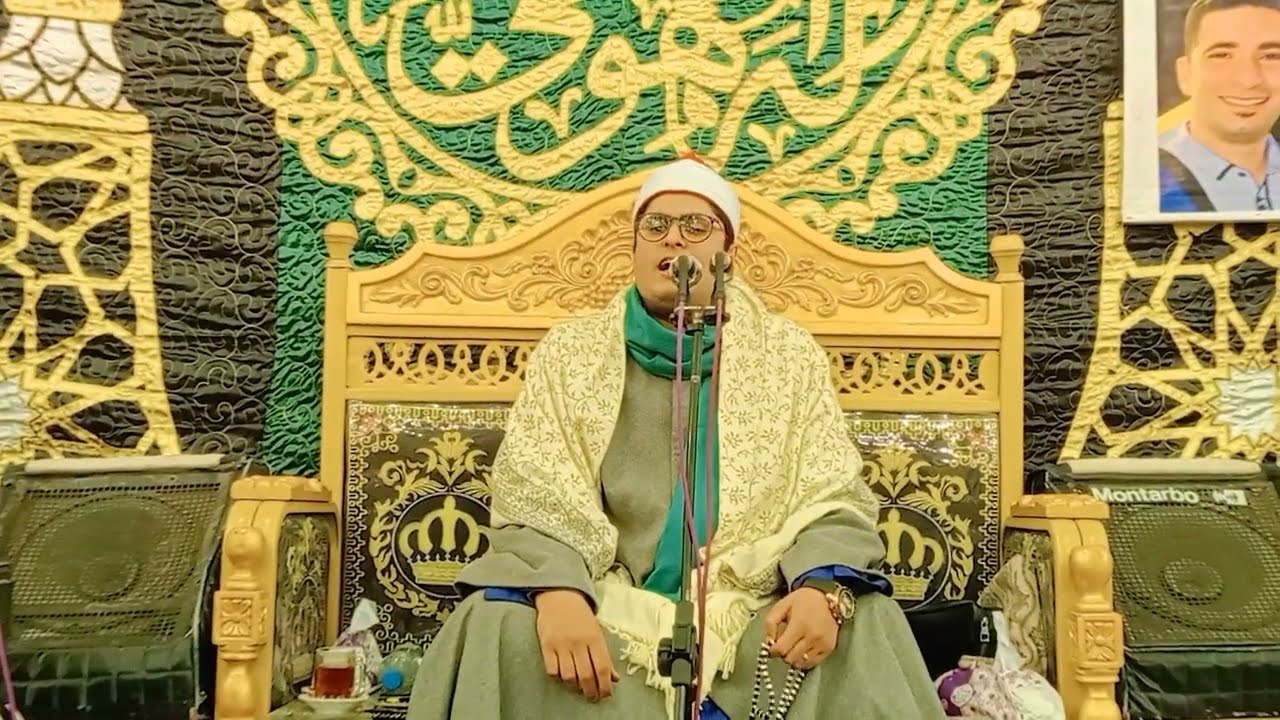 القارئ الشيخ مصطفي حمودة يقدم واجب العزاء للمهندس سمير الليثي في وفاة والدة بمدينة القرين 