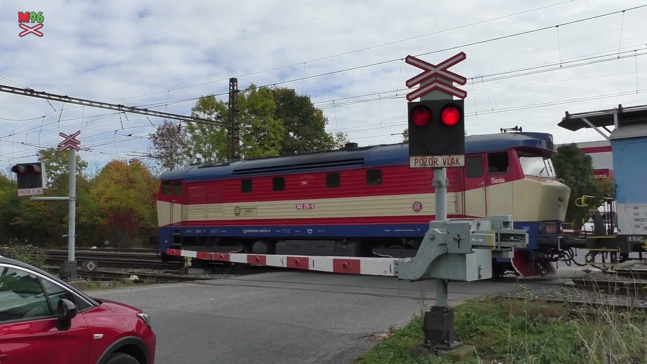 Železniční přejezd Mstětice #1 [P3613] - 11.10.2022 / Czech railroad crossing