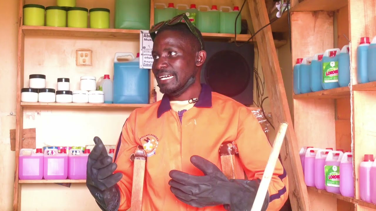 Yiga engeri gyebakolamu Shampoo | Amagezi muliro