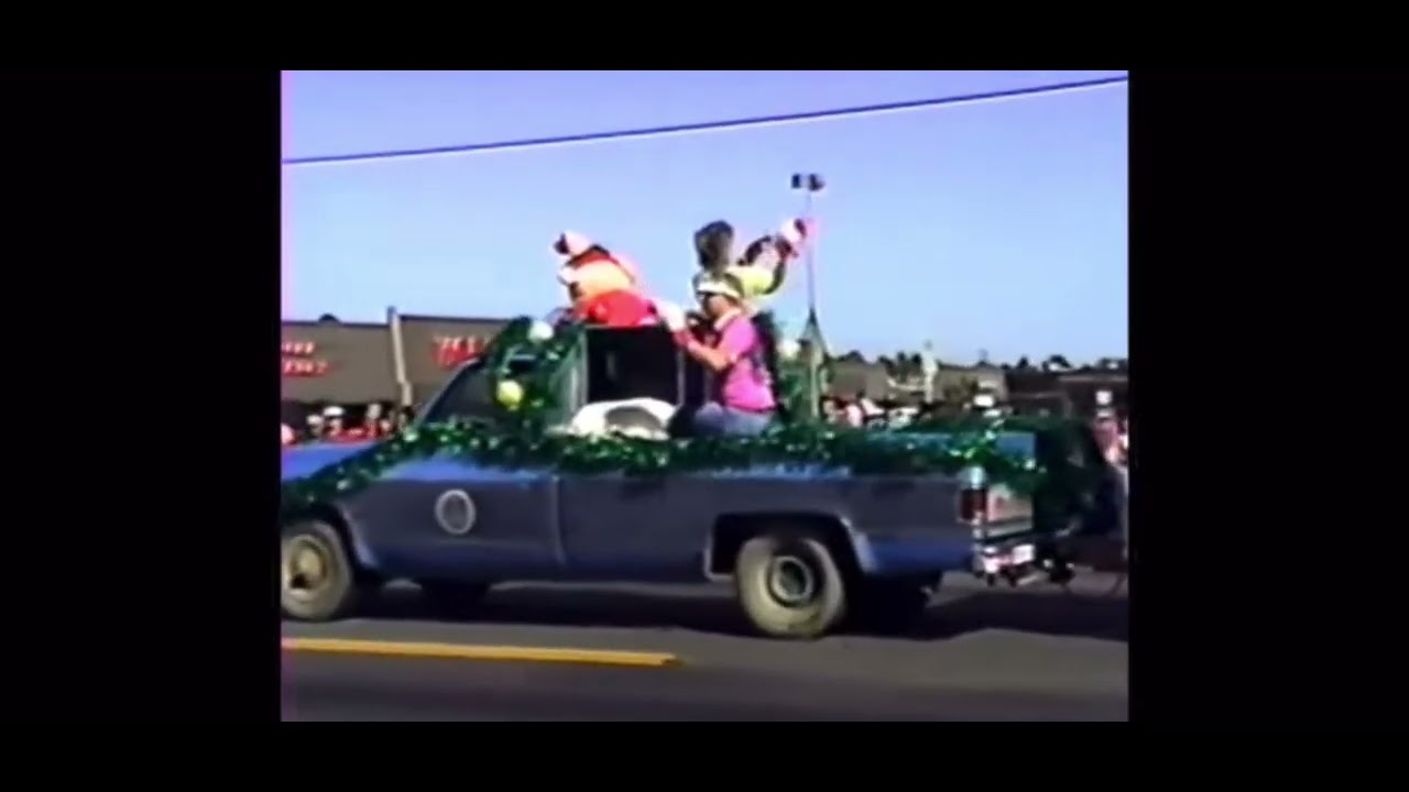 1987 Fort Walton Beach Christmas Parade | Zayre | Quincy’s | Rax | Godfather’s Pizza | Winn Dixie