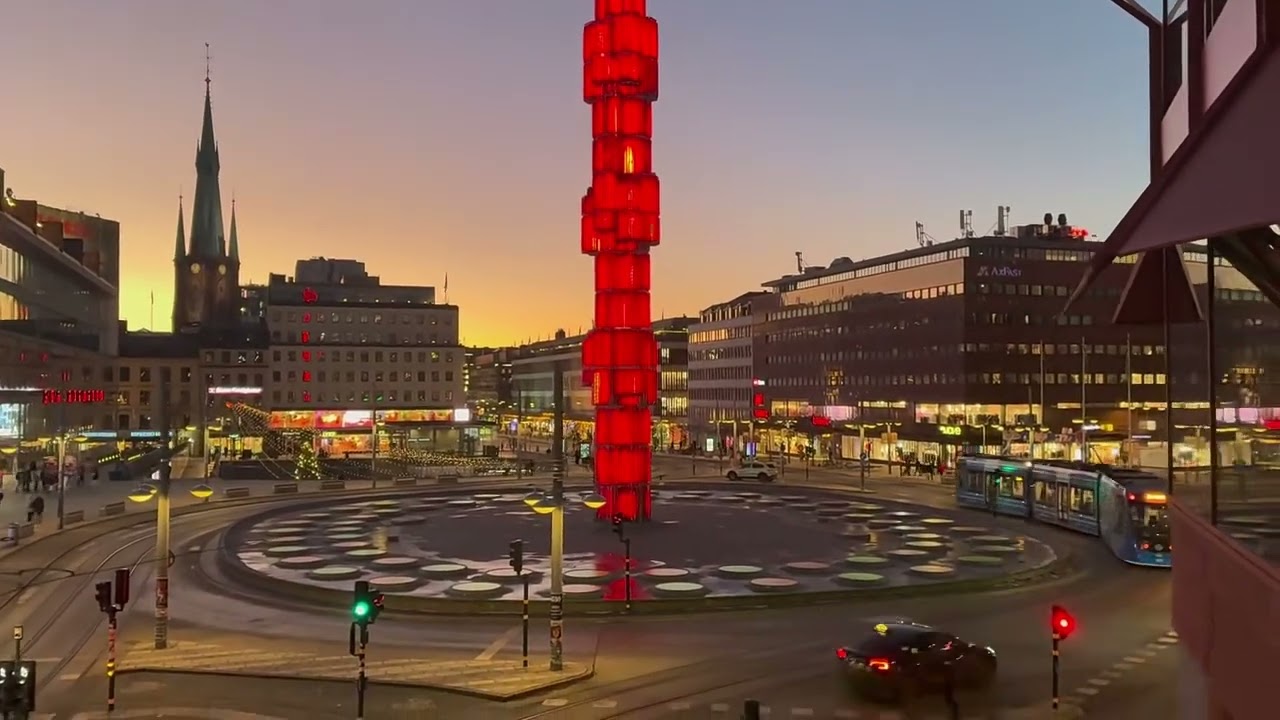 Stockholm 2025年的平安夜  在這裡生活那麼多年還是第一趟在平安夜走上街頭 Merry Christmas 🎄