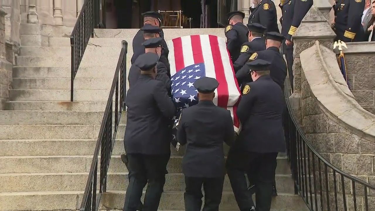 LIVE: Mourners gather to remember Philadelphia firefighter Lt. Sean Williamson