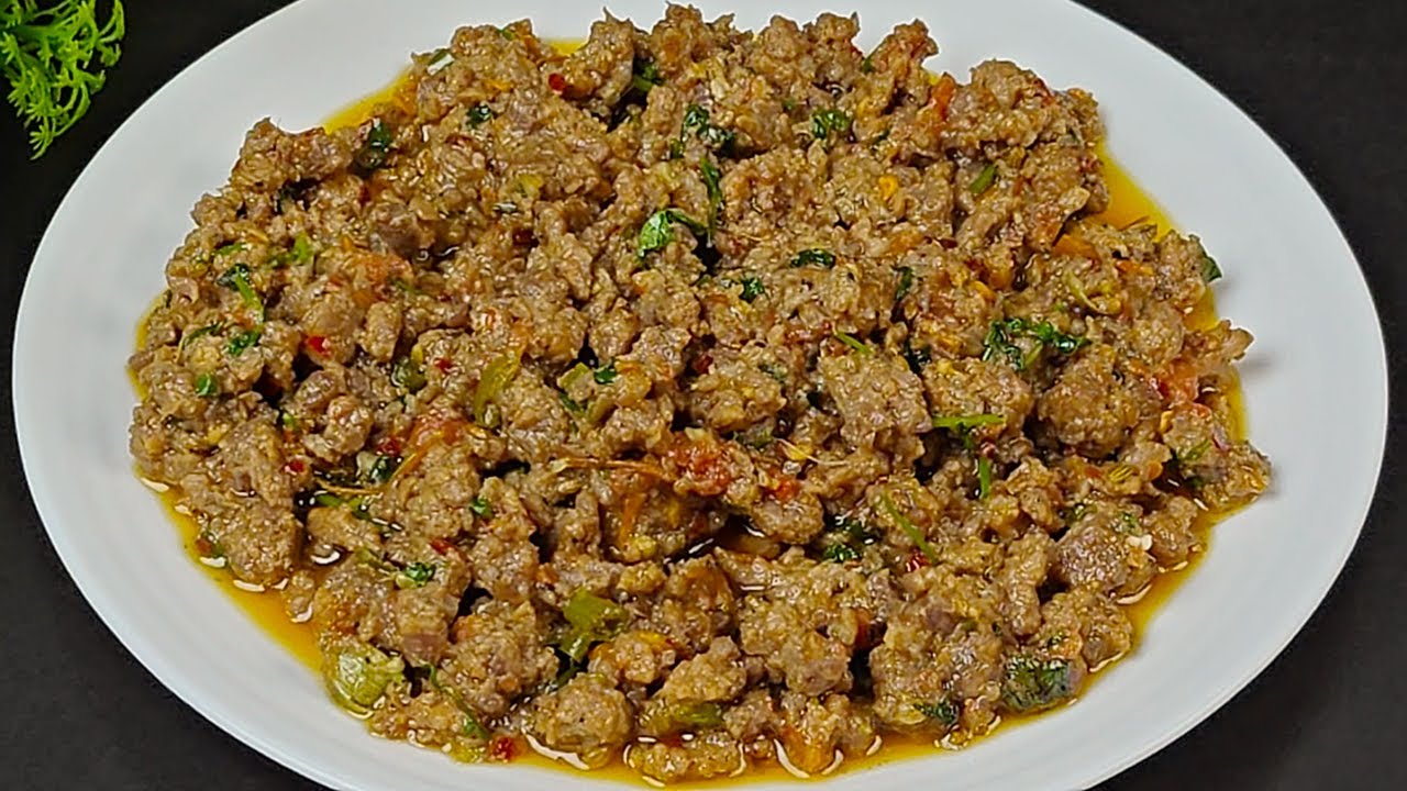 Mutton Keema Fry | Harimirch aur Pyaazwala Mutton Keema Fry