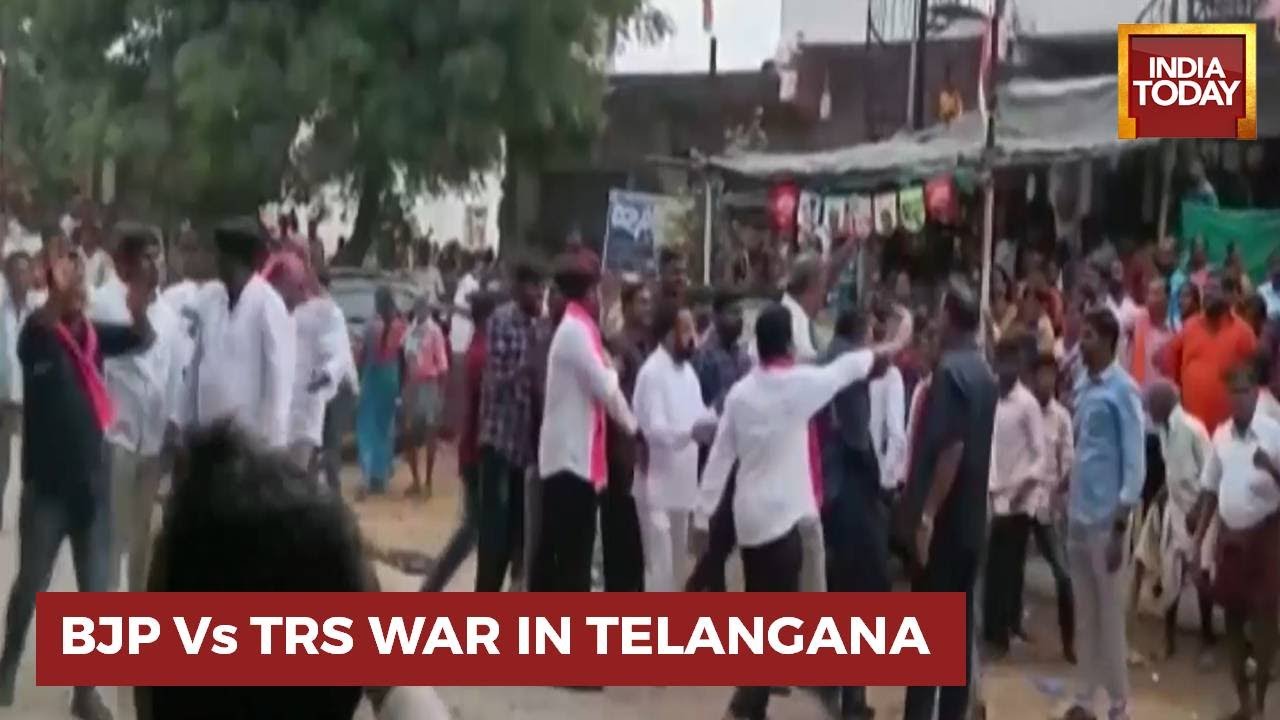 BJP & TRS Workers Clash On Last Day Of Munugode Bypoll Campaign | Telangana News