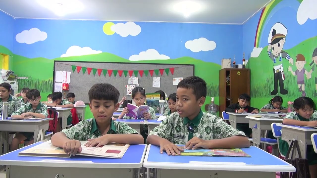 Literasi  Kelinci dan Buaya yang Bodoh - Hizkia Pradipta Sarira Arung Kadompi & Immanuel Raya