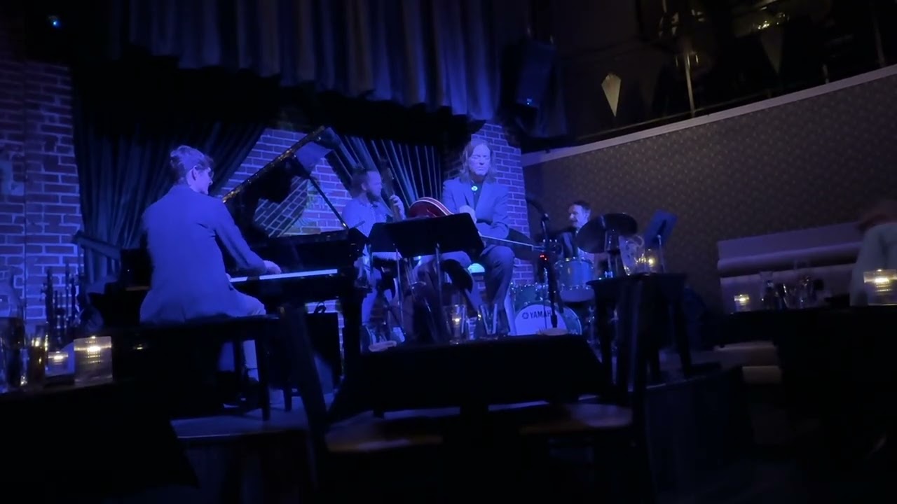 Dave Devine Quartet - Jean De Fleur