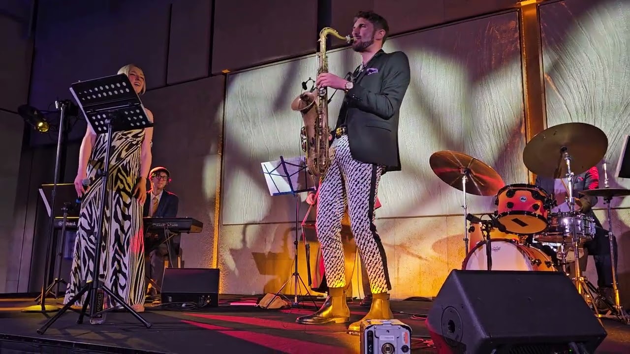 Katie Oberholtzer and Band at the Barnes Foundation