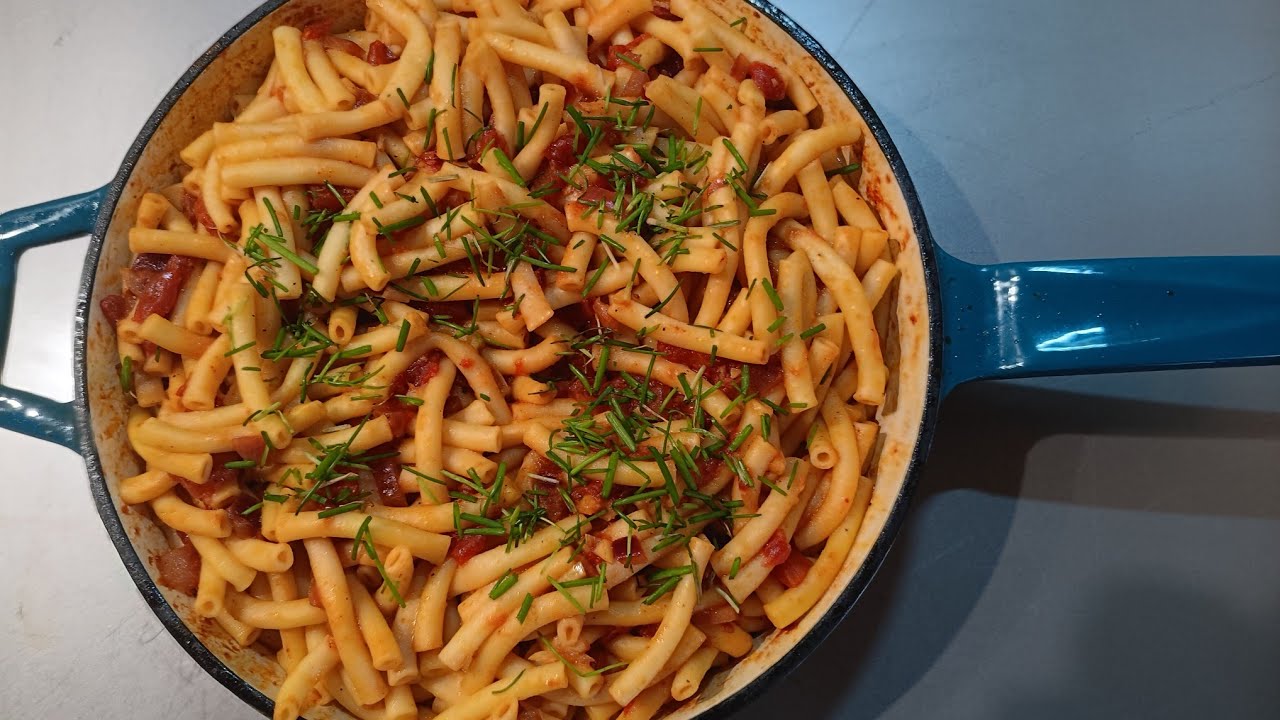 Pommes de terres sautées. Pâtes sauce tomate. #Recette #cuisine #recettesimple.