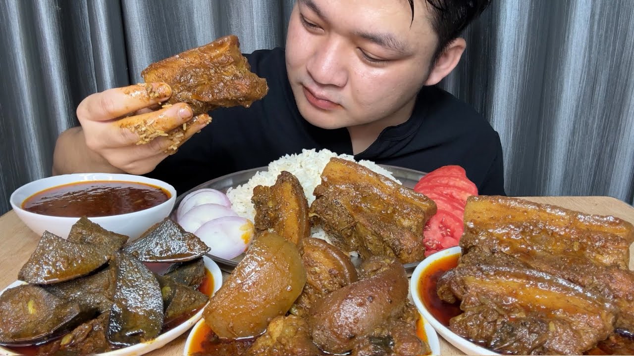 COOKING & EATING DELICIOUS PORK BELLY & PORK LIVER (SPICY PORKCURRY) MUKBANG MANIPUR NORTHEAST INDIA