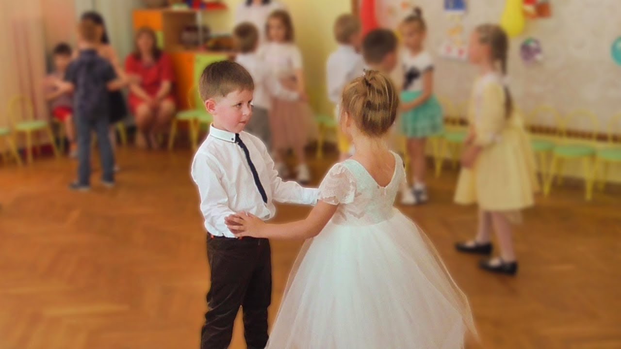 Waltz At Graduation In Kindergarten