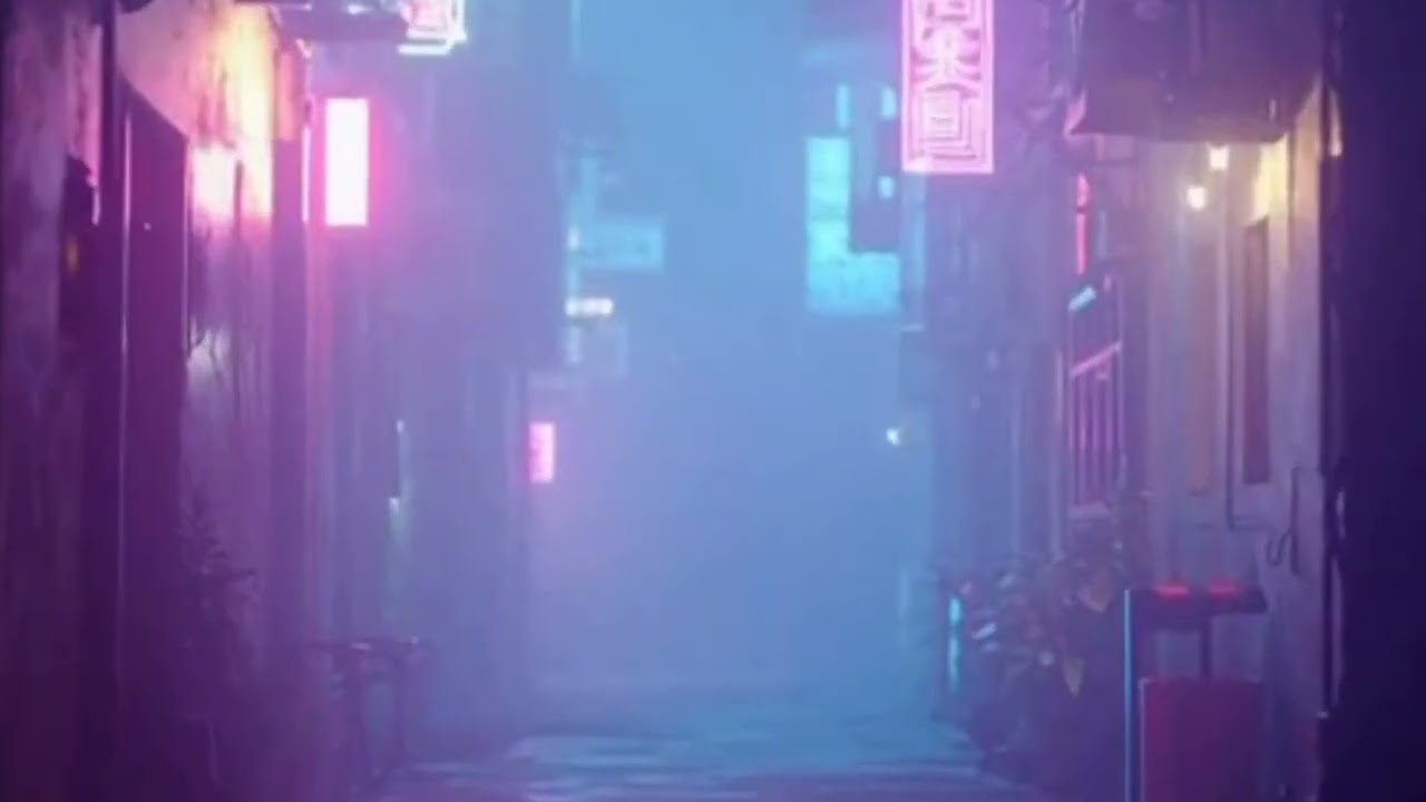 Foggy Alley 
