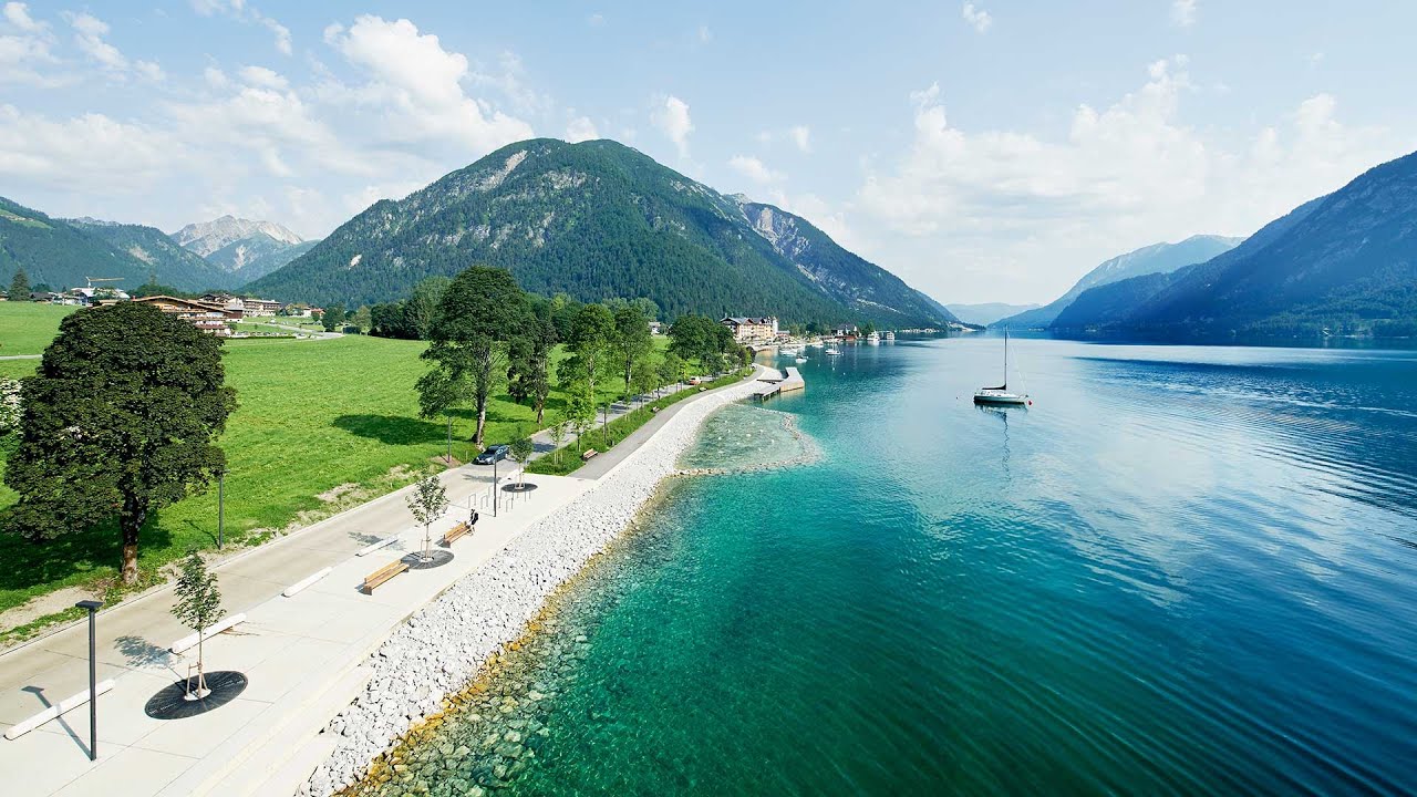 Discover the TOP 5 Austrian Lakes for an Unforgettable Experience