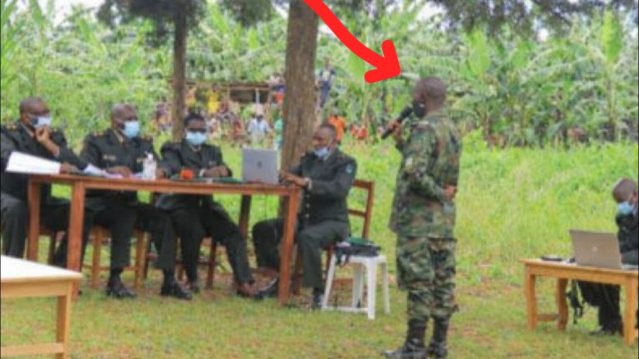 Wa musirikare wishe umugore we arakatiwe🙆 bibereye mu ruhame
