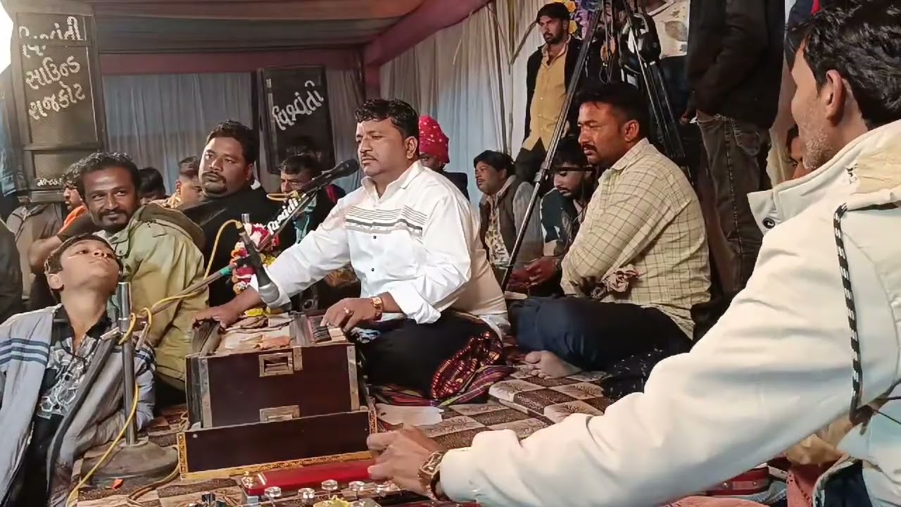 જીવરાજ કુઢીયા 
