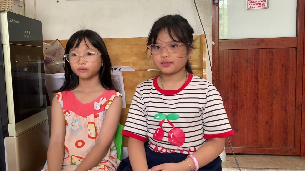 Cindy and Linda u7