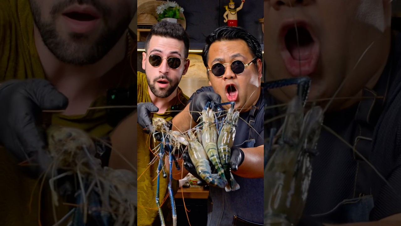 TOM YUM KUNG #mukbang #cooking @TheHungrySyrianWanderer