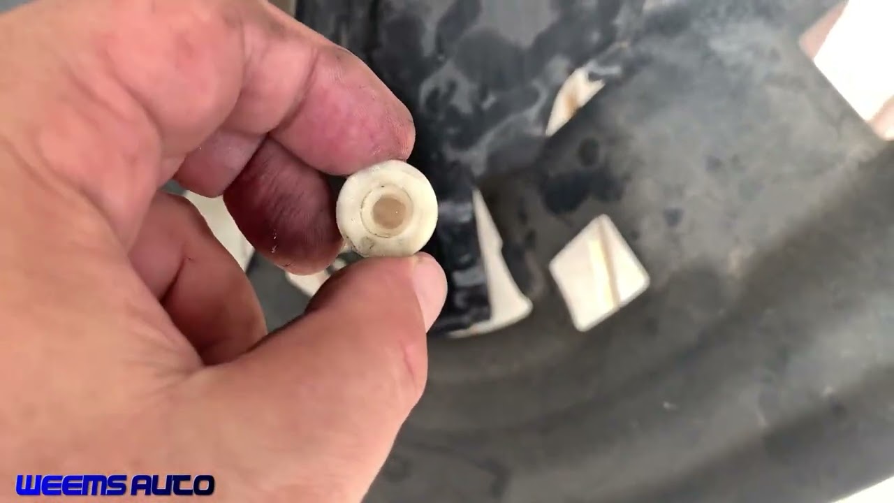 2016 Ram 1500 - Windshield Washer System Flush - NEVER MIX WASHER FLUIDS!!!!!