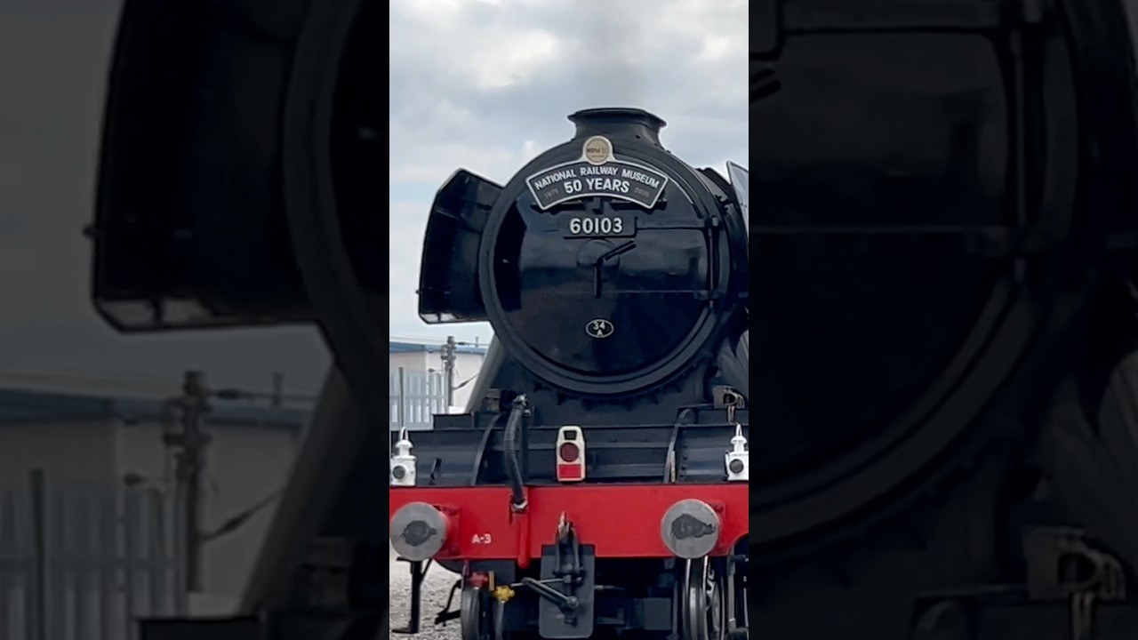The world famous Flying Scotsman arrives into litchurch lane! #steamengine #flyingscotsman #alstom