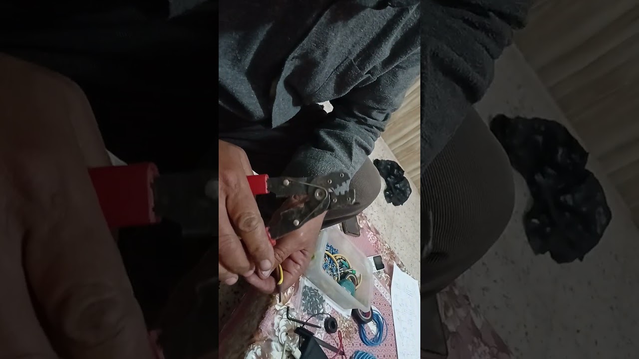 جزء....14/26... كيفية تجميع خزانة كهربائية( ارمواآر) لمضخة بئر من الالف......للياء.