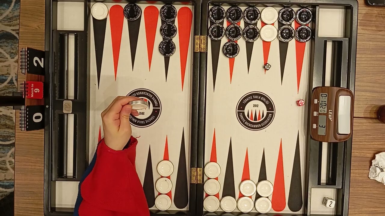 Burak Çulhacı G2 (bottom/white) - Muhammet Işık (top/black) TTB Sene Sonu Süper Finali 6.tur maçı
