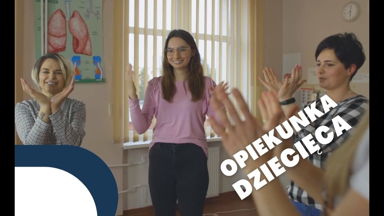 OPIEKUNKA DZIECIĘCIA