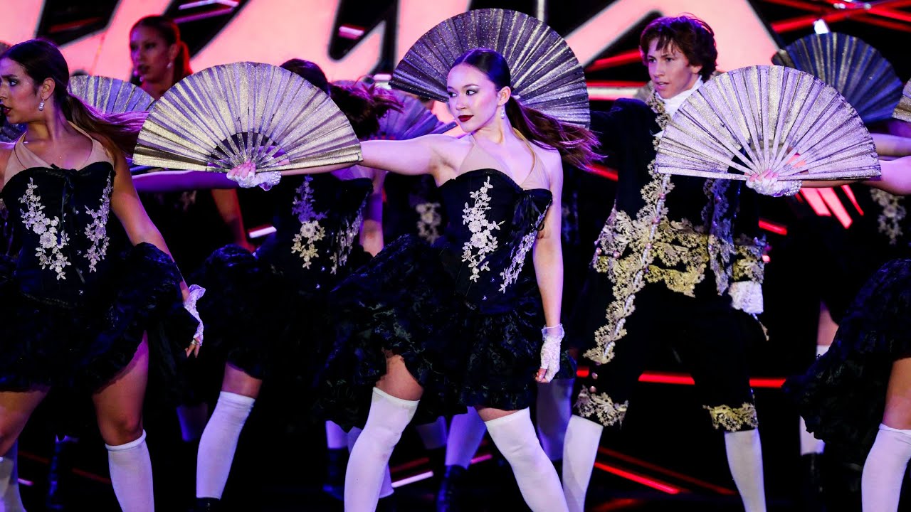 Stars Dance Studio - Strike A Pose