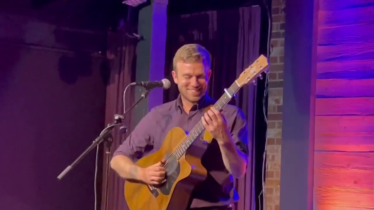 Gareth Pearson at The Open Chord