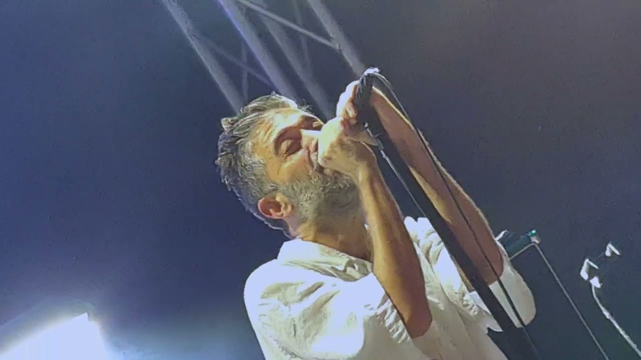 Head Automatica - Beating Heart Baby - Please Please Please (Young Hollywood) Live