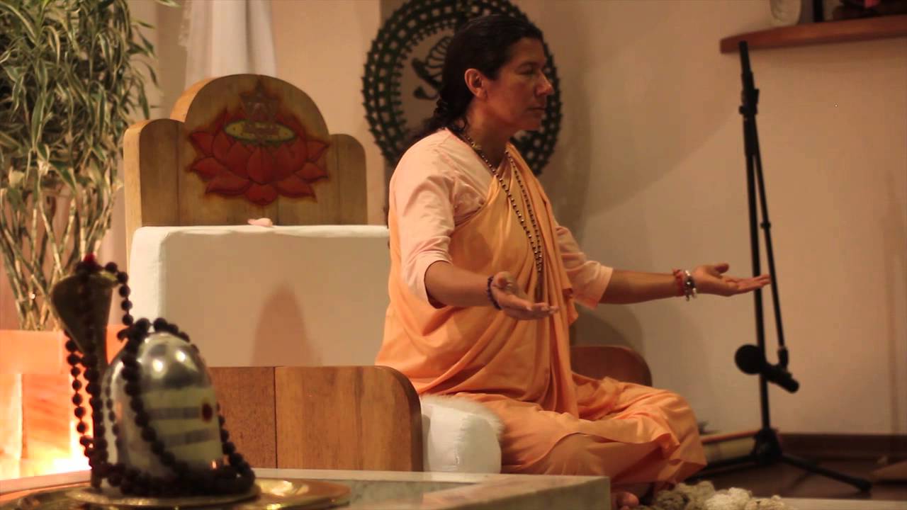 ¿De qué manera te agredes? | Darshan con Mataji Shaktiananda