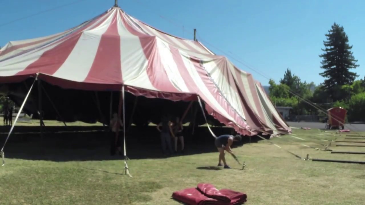 Circus tent build