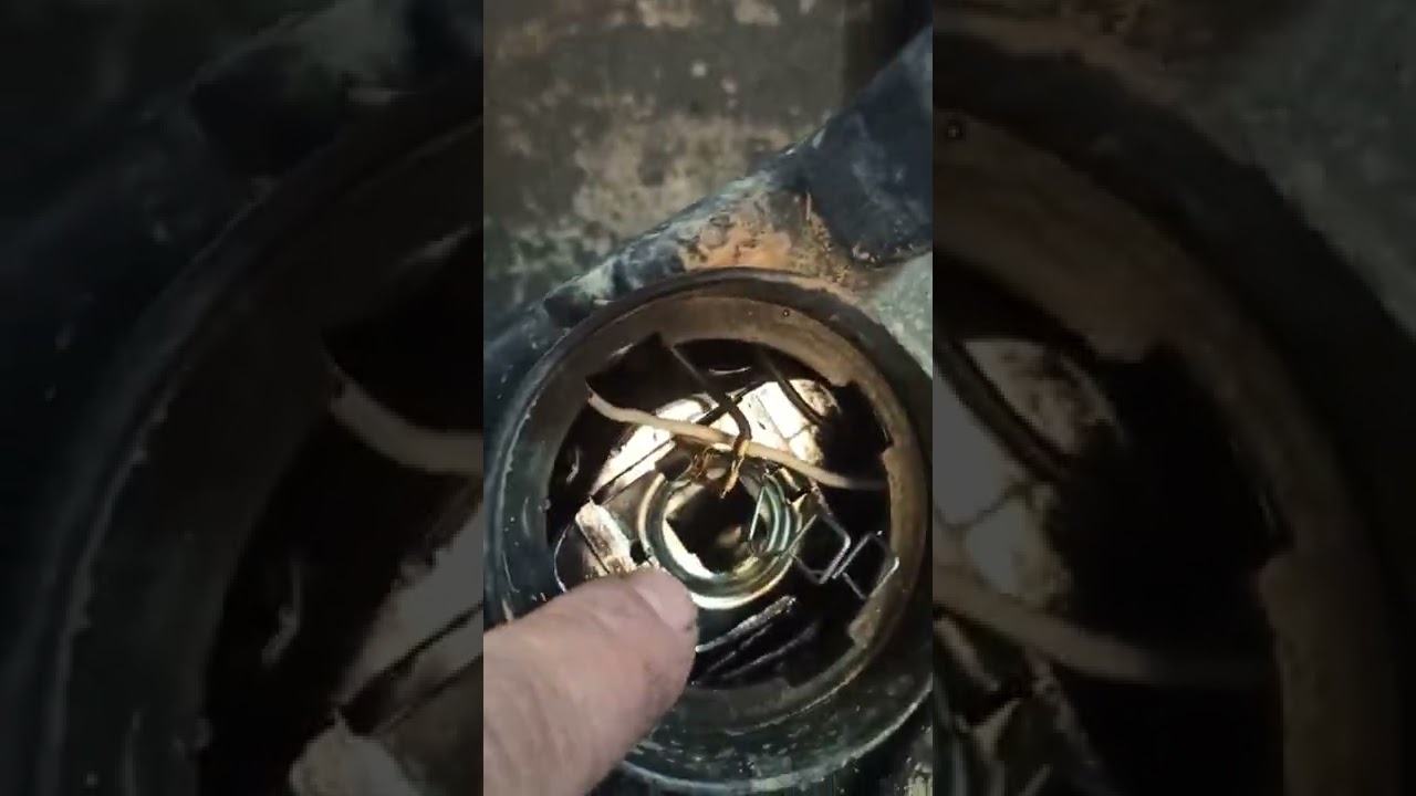 como trocar lâmpada do farol de milha Corsa Montana Meriva Zafira