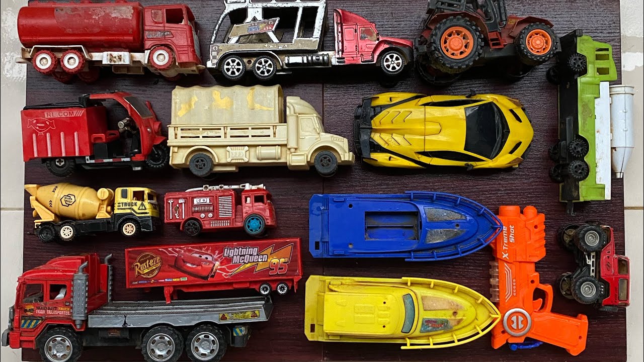 MENGUMPULKAN MAINAN mobi truk monster,speedboard,mobil jeep,truk molen,lamborghini,kontainer