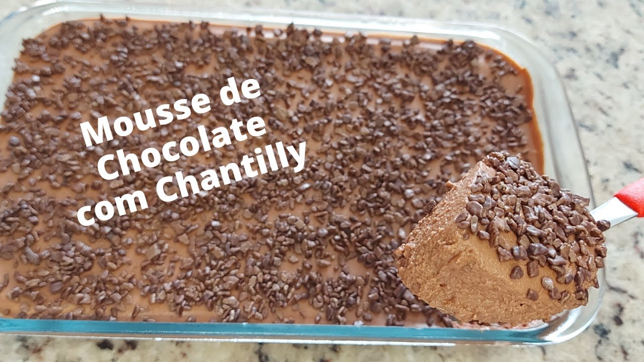 MOUSSE DE CHOCOLATE COM CHANTILLY ||  RECEITA RÁPIDA E FÁCIL!