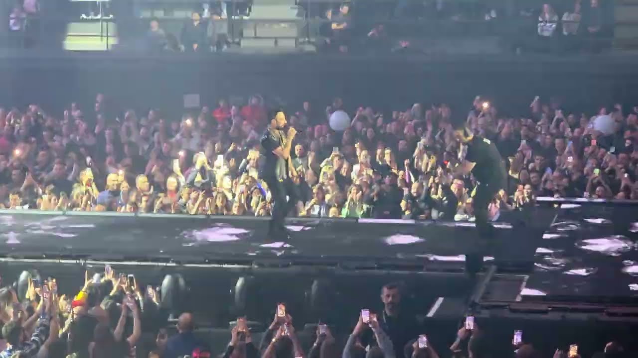 TARKAN Vw Arena  Acayipsin Live Concert Istanbul 2026 #tarkan  @Tarkan  #türkiye