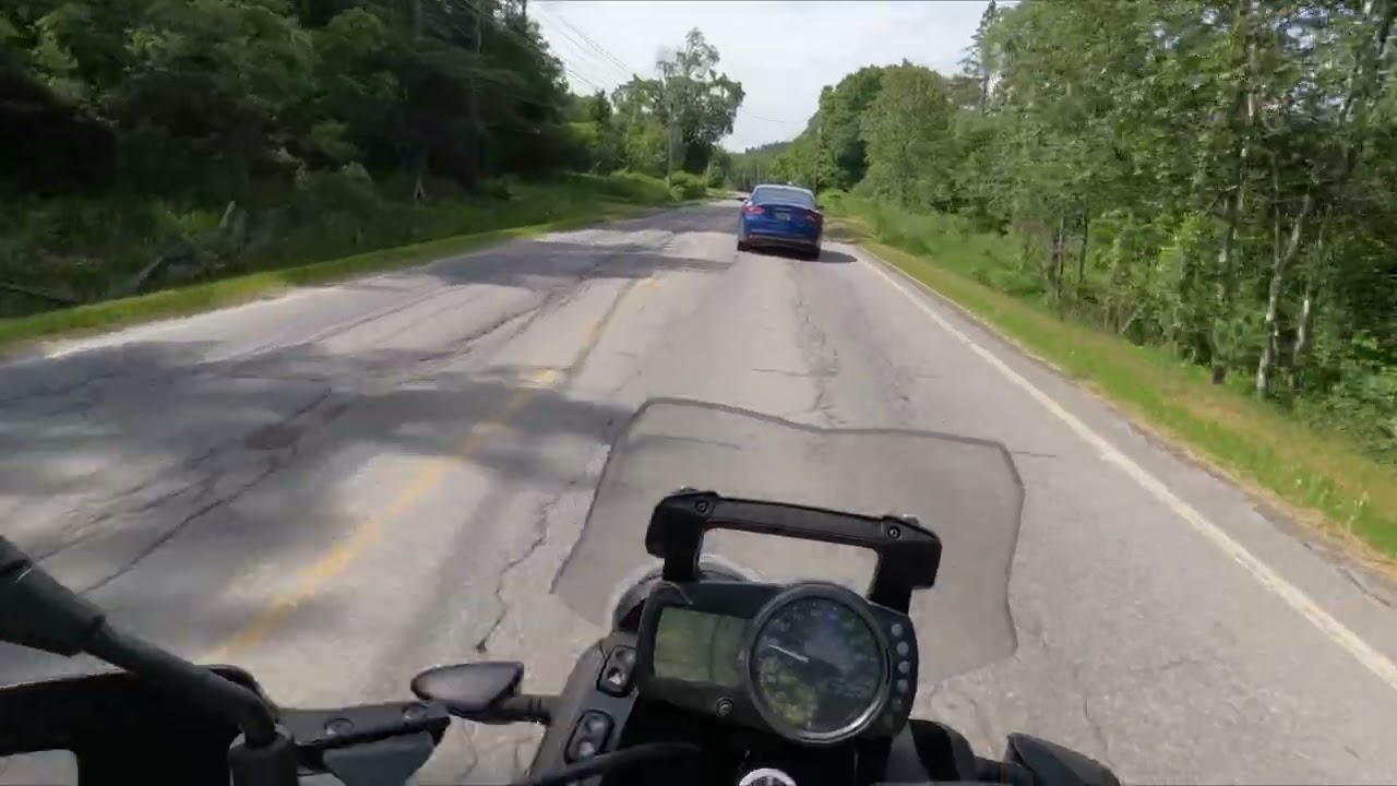 BMW (2011) G650GS - The Swiss army knife of ADV bikes