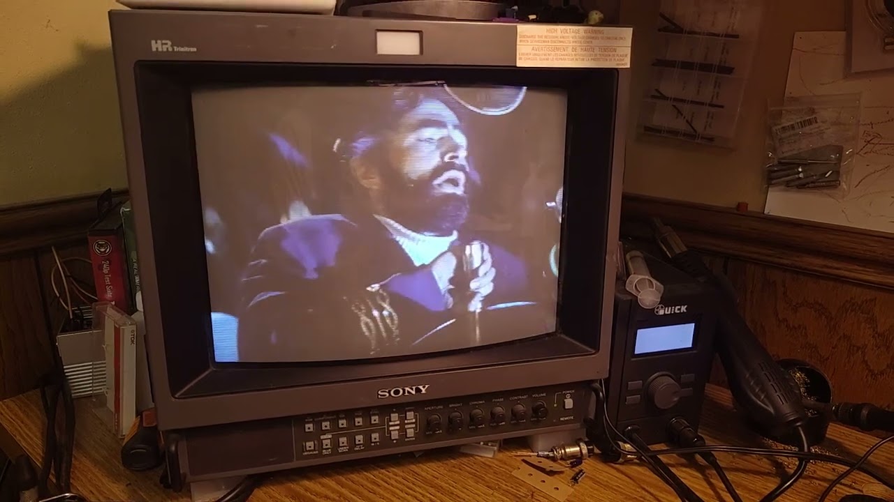 Samsung VR8706 VCR overview. 